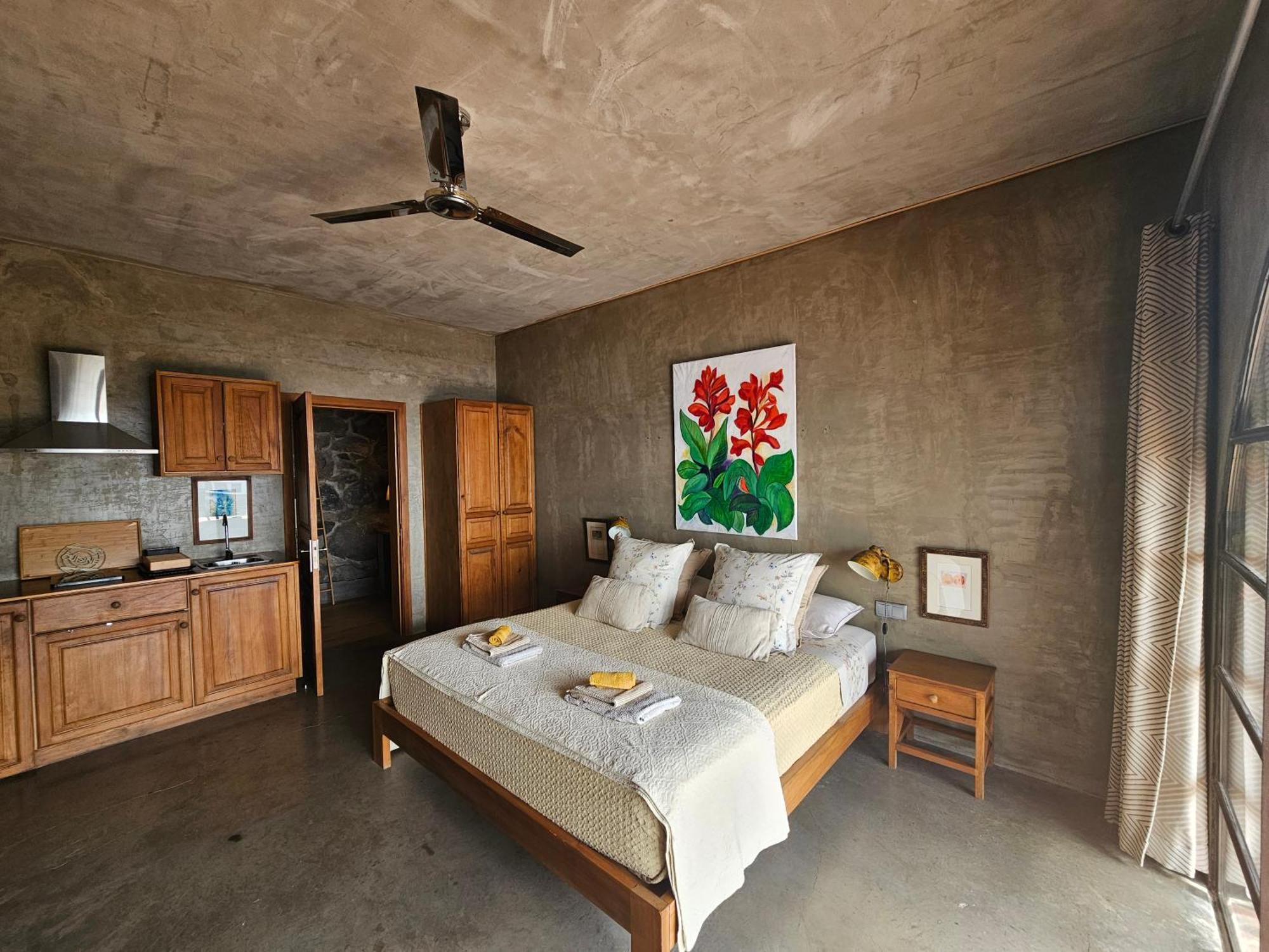 Les Terrasses Suites Кальета Экстерьер фото