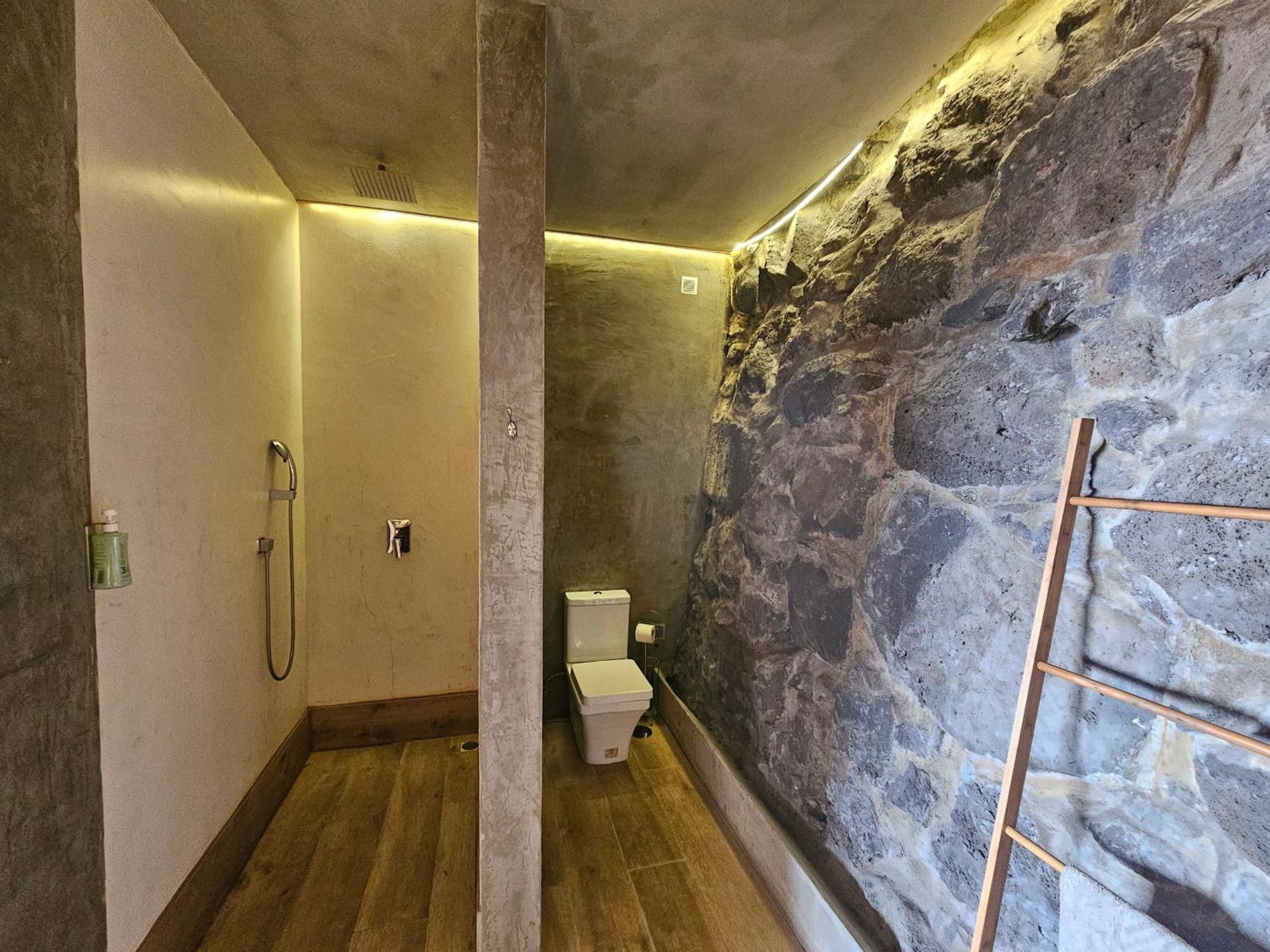Les Terrasses Suites Кальета Экстерьер фото