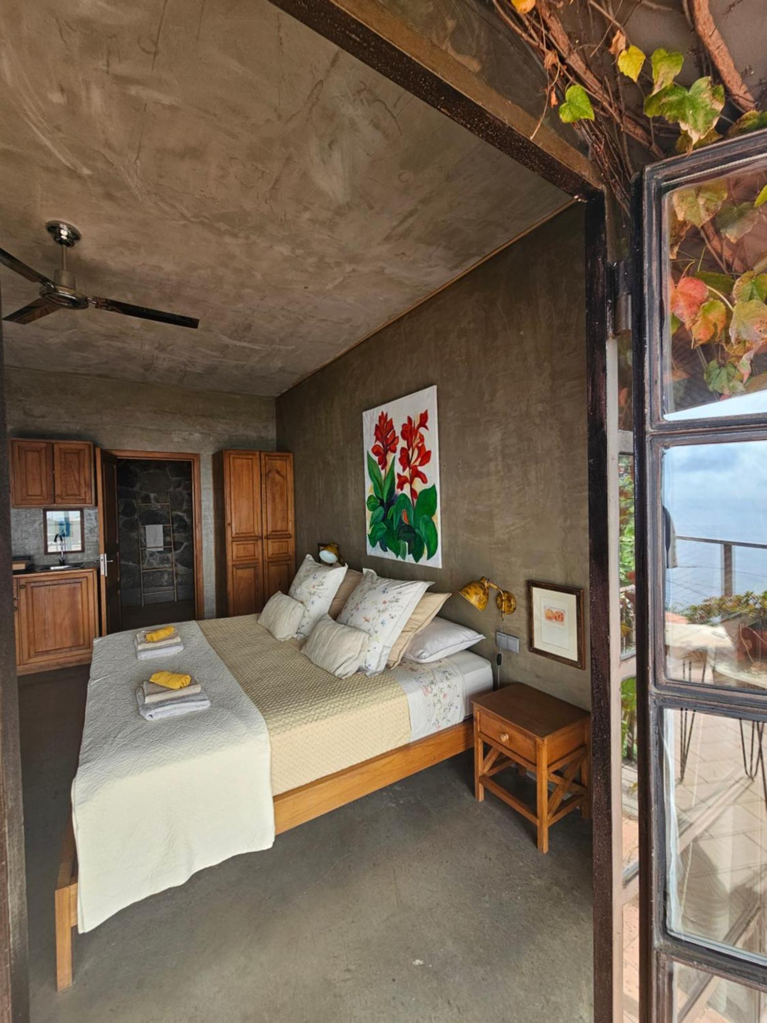 Les Terrasses Suites Кальета Экстерьер фото